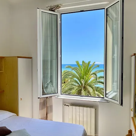 Gambone Hotel Finale Ligure