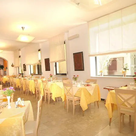 Gambone Hotel Finale Ligure